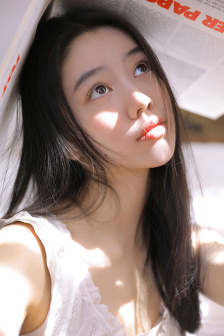 《年轻的女教师》